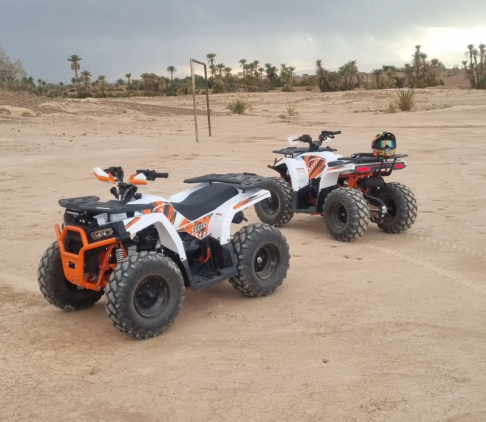 Quad 200 vehicle